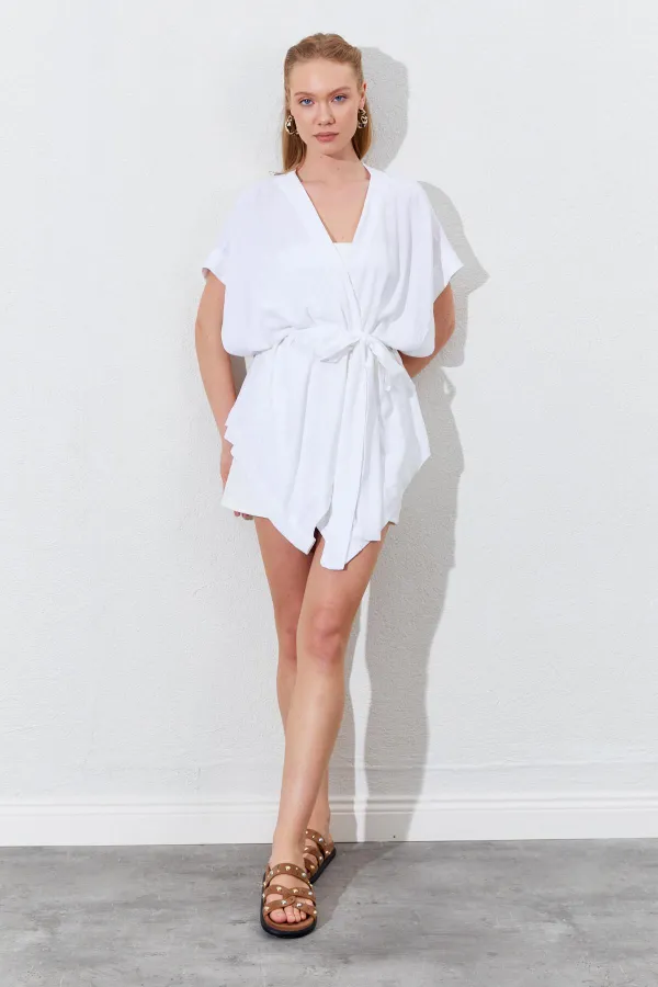 Kadın Beyaz Düşük Kol Kuşaklı Kimono