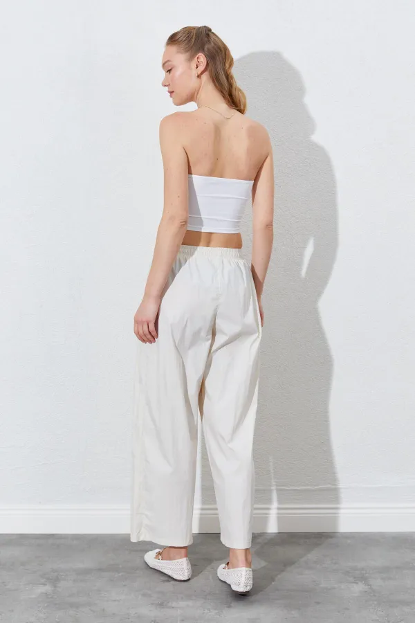 Pantalon ample pour femme avec taille élastiquée et poche cachée