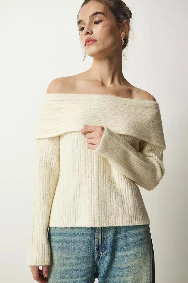 Pull en maille côtelée à découpes en os pour femme Pull en maille côtelée à découpes en os pour femme