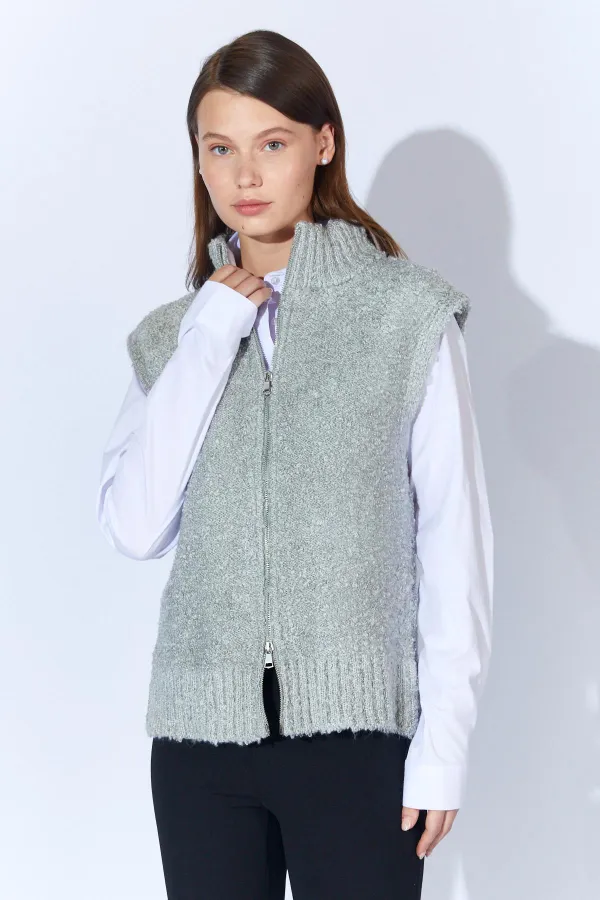 Women's Grey Zip-Up Bouclé Vest