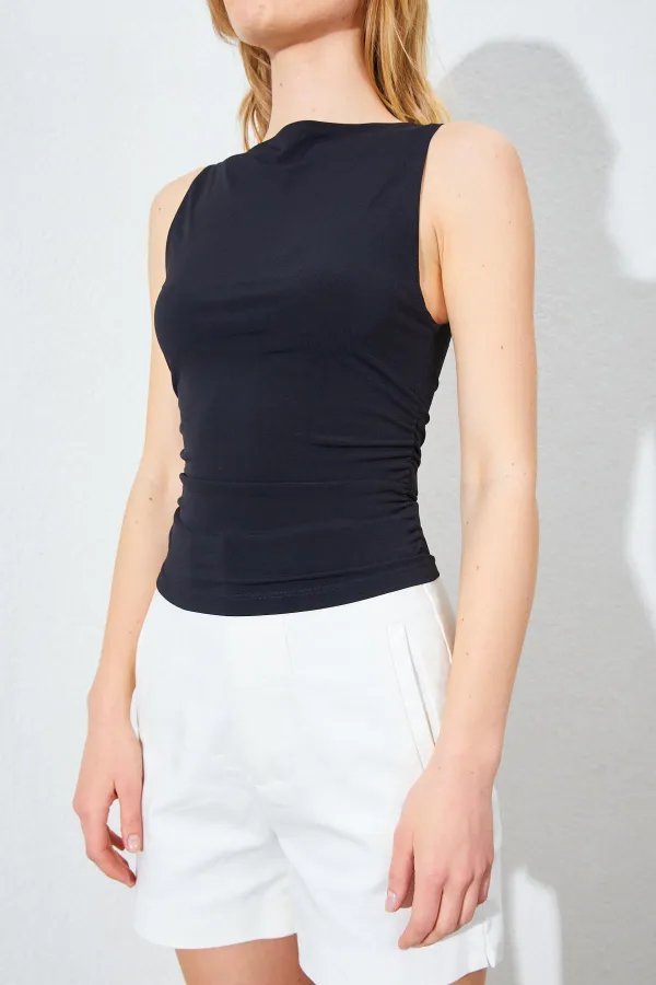 Kadın Siyah Kayık Yaka Yanları Büzgülü Sandy Bluz