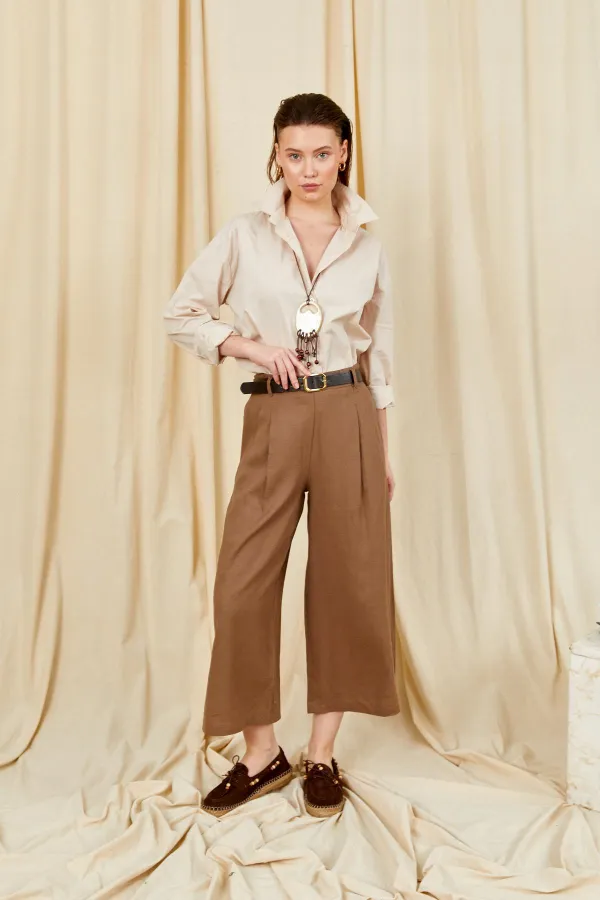 Women's Coffee Brown Belt Detail Double Pleated Bemuda Linen Trousers