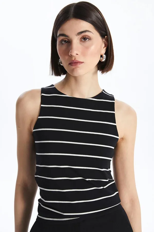 Kadın Siyah-Beyaz Yüzücü Model Bisiklet Yaka Full Licra Çizgili Ribana Atlet