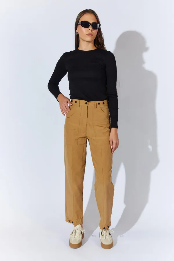 Kadın Camel Beli Düğmeli Çift Dikişli Pantolon