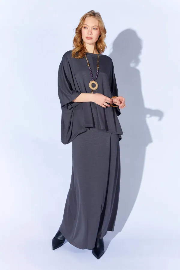 Kadın Antrasit 172 Düşük Kol Bluzlu Uzun Pike Modal Etekli Takım
