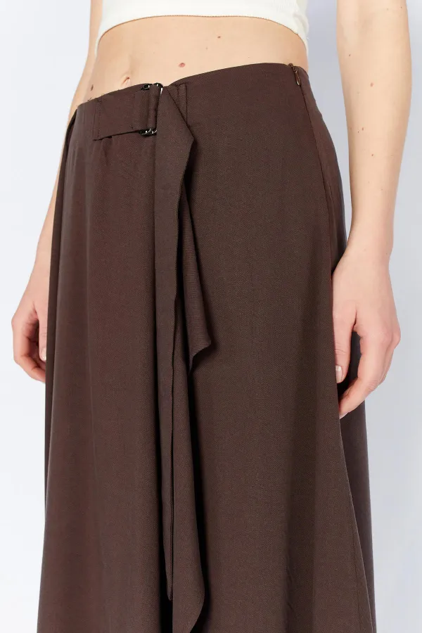 Jupe marron pour femme 3495 avec ceinture et détail à la taille