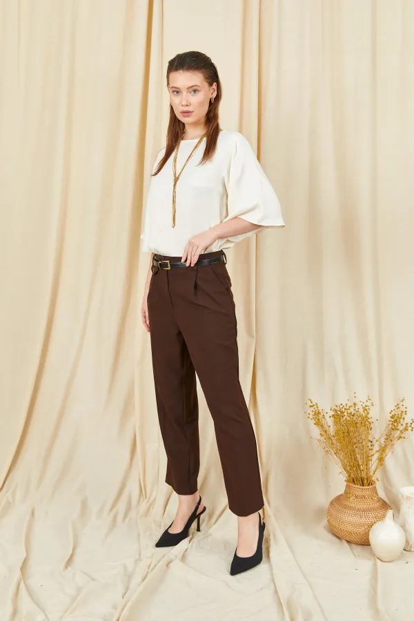 Kadın Koyu Kahve 3523 Cep Görünümlü Çift Fletolu  Kemerli Joger Pantolon