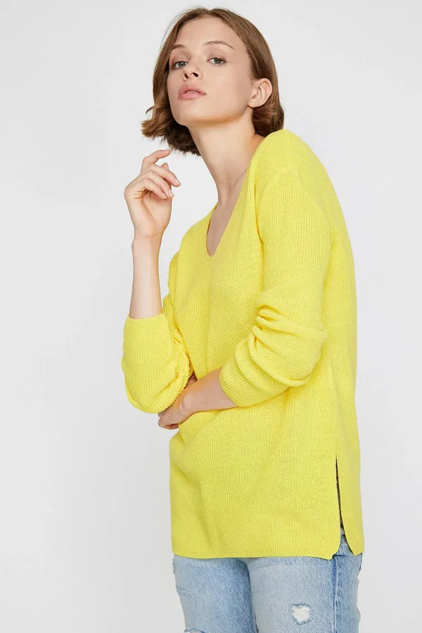 Kadın Sarı V Yaka Yanları Yırtmaçlı Triko Kazak