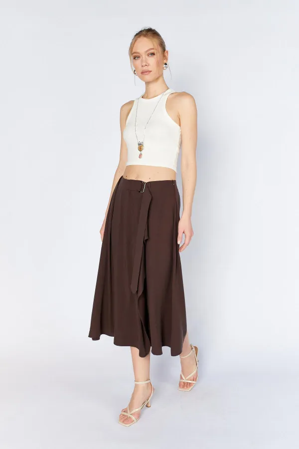 Jupe marron pour femme 3495 avec ceinture et détail à la taille