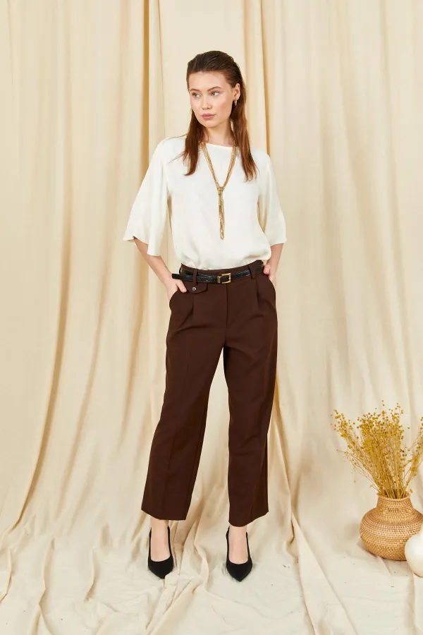 Kadın Koyu Kahve 3523 Cep Görünümlü Çift Fletolu  Kemerli Joger Pantolon