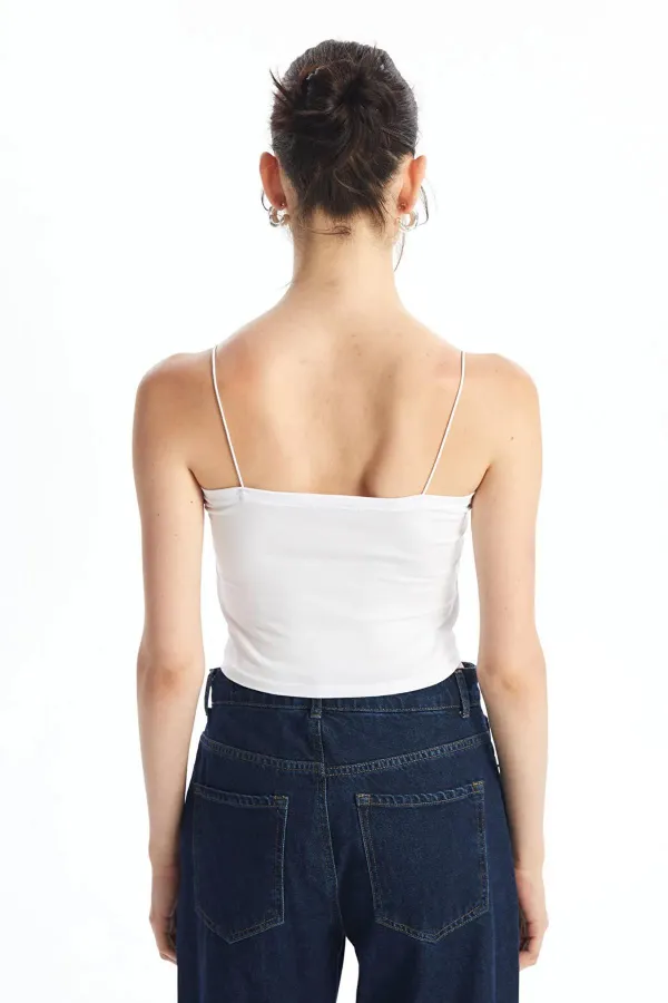 Kadın Beyaz Spagetti Askılı Gloplu Bustiyer