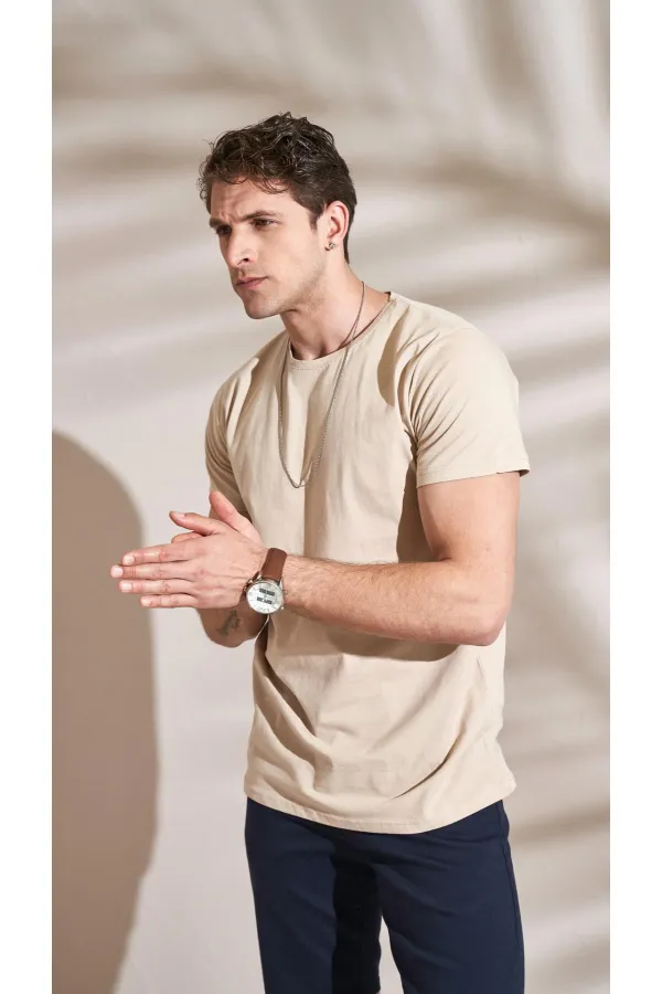 T-shirt basique beige à col rond pour homme