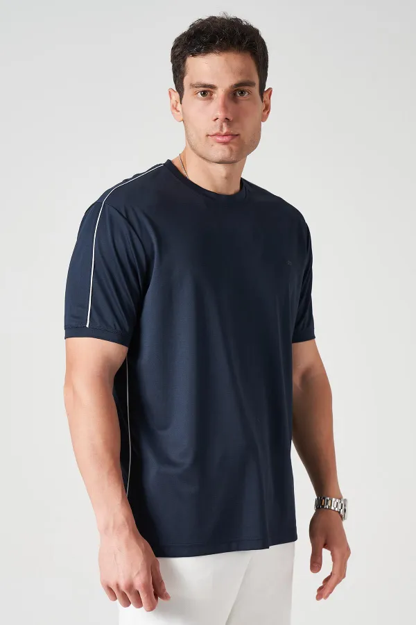 Erkek Lacivert Bisiklet Yaka Omuz ve Yanları Biyeli Kagi Tişört