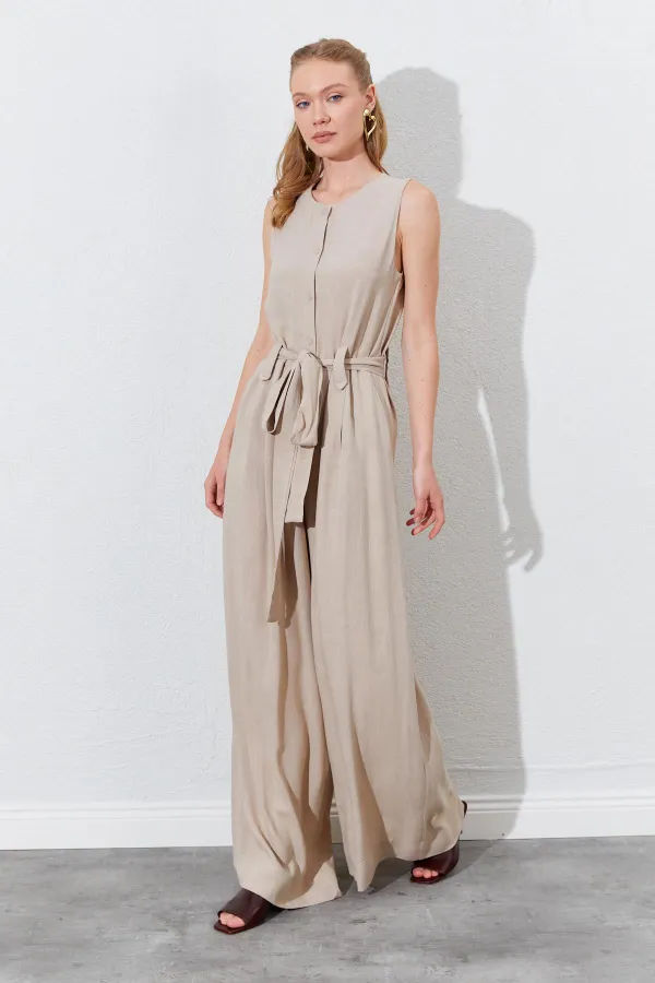 Kadın Koyu Bej Kolsuz Kuşak Bağlamalı Double Paça Tulum