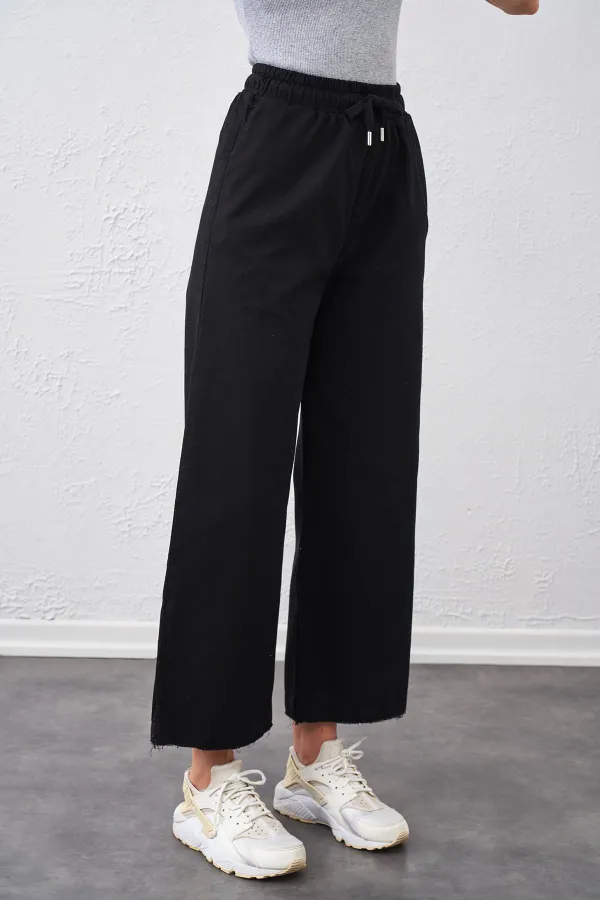 Kadın Siyah Beli Bağlamalı Geniş Piş Dikişli Paça Pantolon