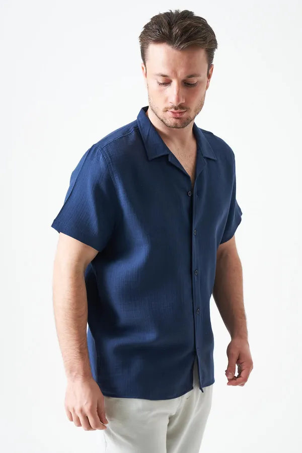 Erkek İndigo Kısa Kol Apaj Yaka Müslin Regular Gömlek