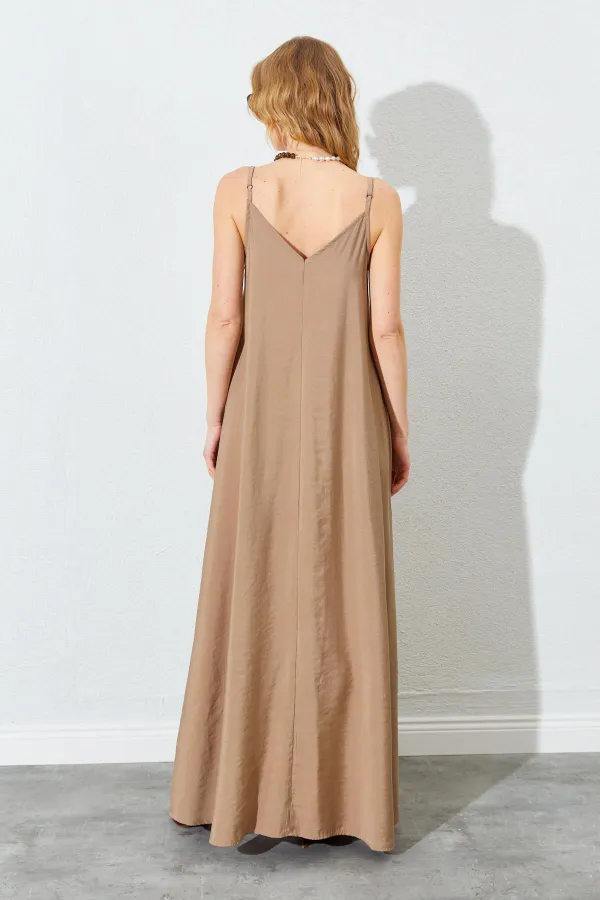 Kadın Vizon V Yaka Salaş Modal Kumaş Elbise