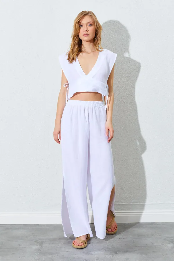 Kadın Ekru Kruveze Yaka Bağlamalı Müslin Takım