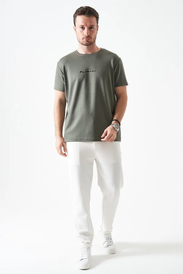 T-shirt kaki à col rond pour homme, fabriqué en modal imprimé
