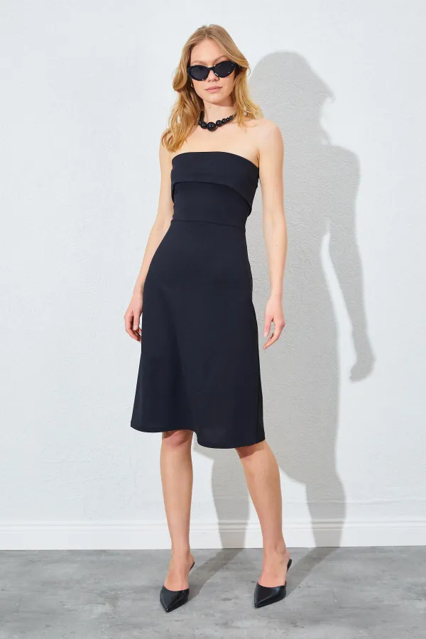 Kadın Siyah (1) Önü Katlı Straplez Krep Elbise