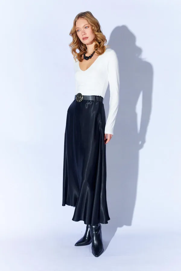 Jupe longue en satin noir ceinturée pour femme 3499