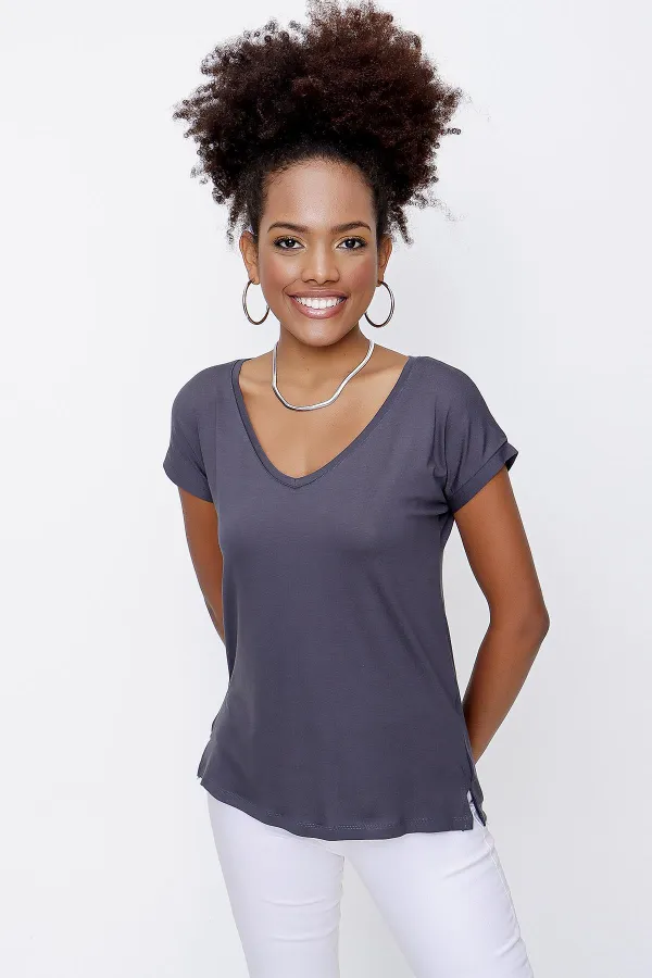 T-shirt ample à col en V gris fumé pour femme