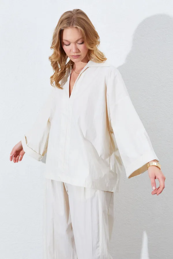 Chemise ample à col en V profond et manches coudes pour femme, couleur pierre