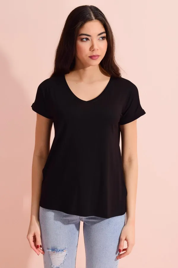 Kadın Siyah V Yaka Geniş Salaş Tişört
