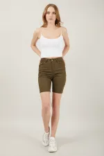 Kadın Cepli Slim Fit Şort