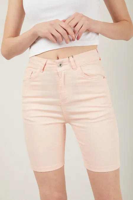 Kadın Cepli Slim Fit Şort