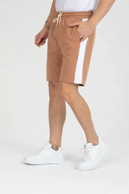 Short basique pour homme avec détails rayés et poches