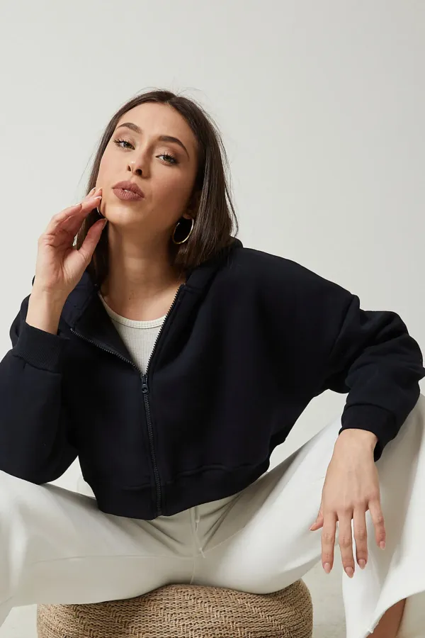 Women's Basic Zip-Up Hooded Crop Sweatshirt with Thick Fleece Lining