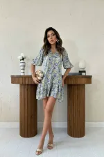 Robe en satin à motifs