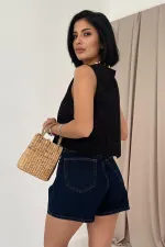 Zero Sleeve Embroidered Blouse