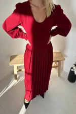 Robe à col ras du cou