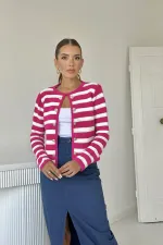 Çizgili ve Düğmeli Triko Kazak