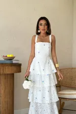 Robe à volants et dos nouée