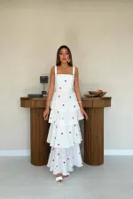 Robe à volants et dos nouée