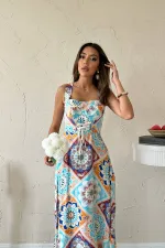 Önü Bağcıklı Elbise