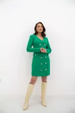 Robe veste à boutons dorés