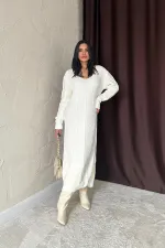 Robe en tricot ceinturée