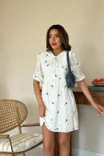 Bebe Yakalı Brode Elbise