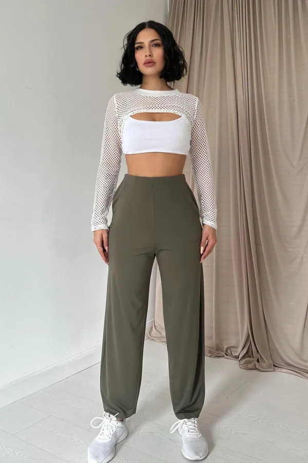 Pantalon à pinces et détails élastiques