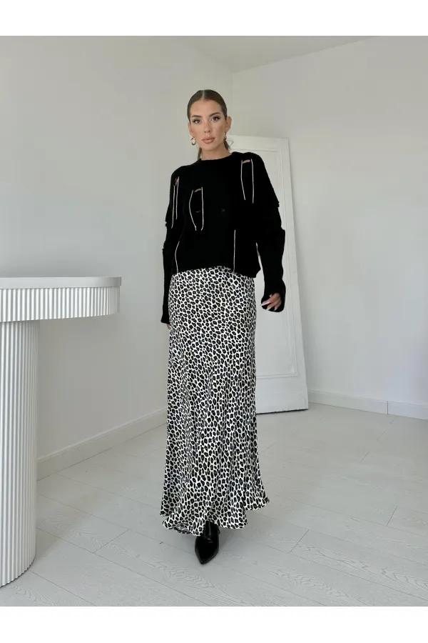 Faça ve Zincirli Triko Kazak