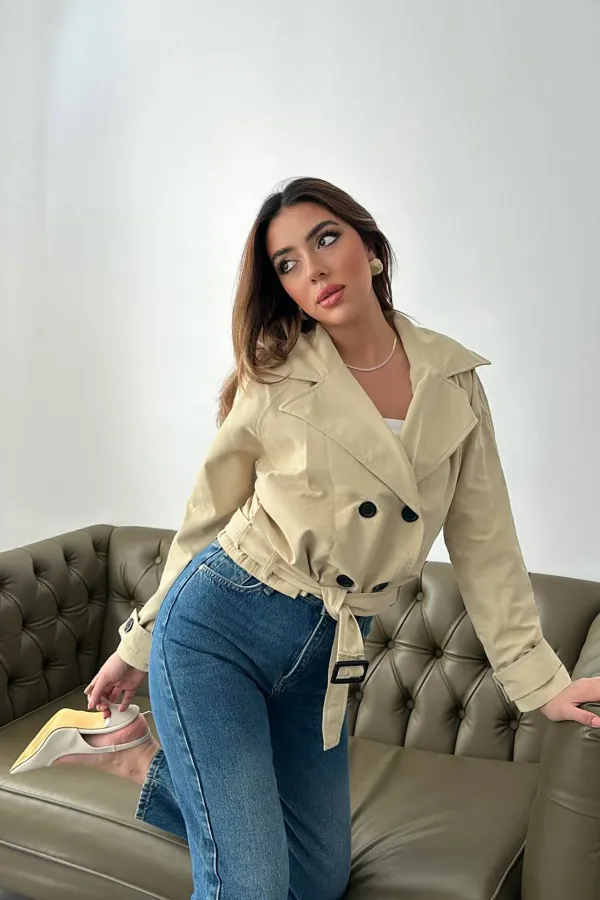 Kemerli Kısa Trech Ceket