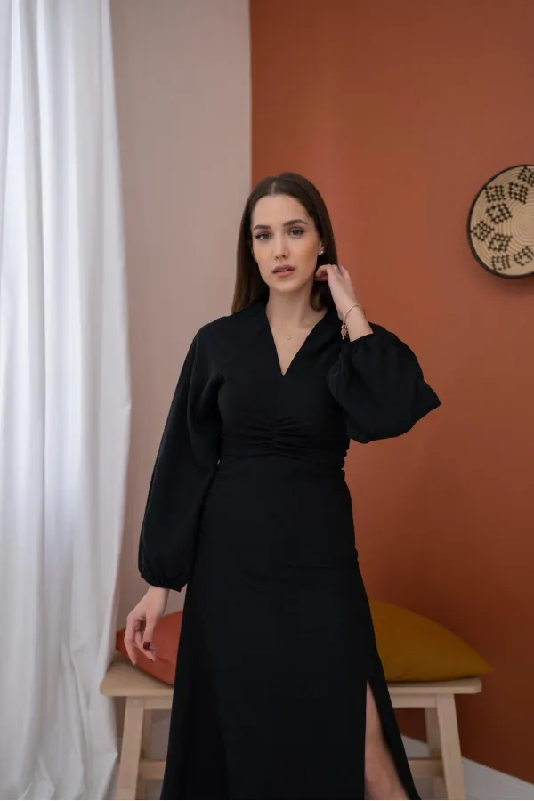 Robe en crêpe froncée