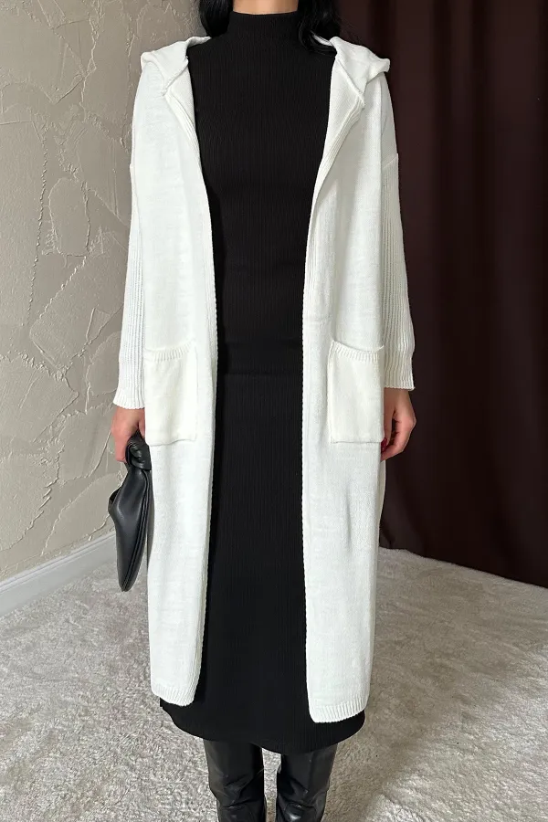 Arkası Yazılı Hırka