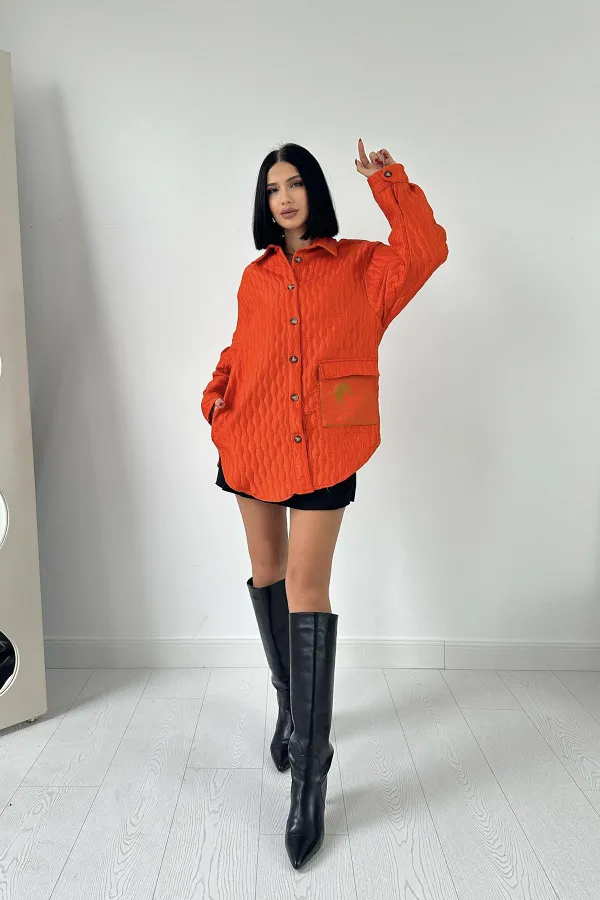 Chemise matelassée avec poches