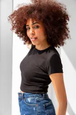 T-shirt basique à col rond côtelé