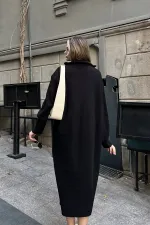 Robe en maille ample à col montant et fermeture éclair